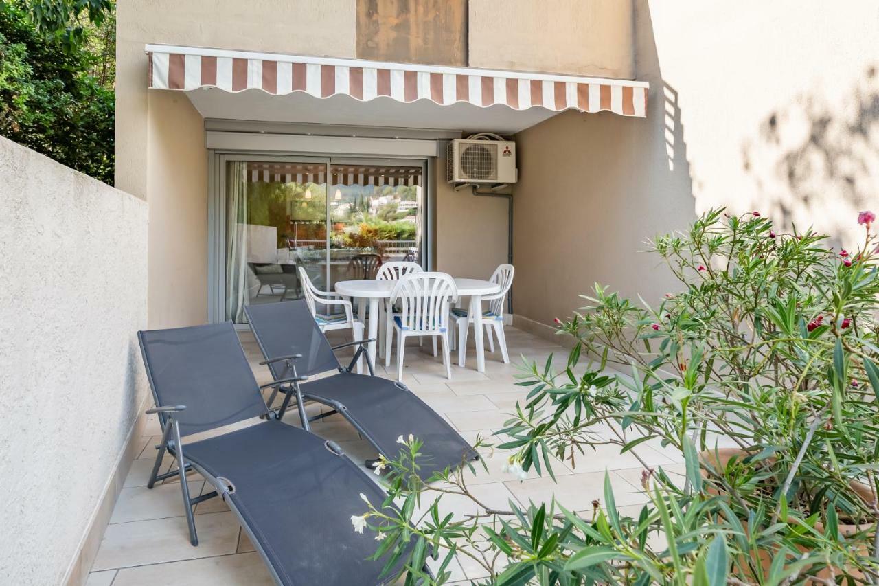 Le Club par Dodo-a-Cassis Exterior foto
